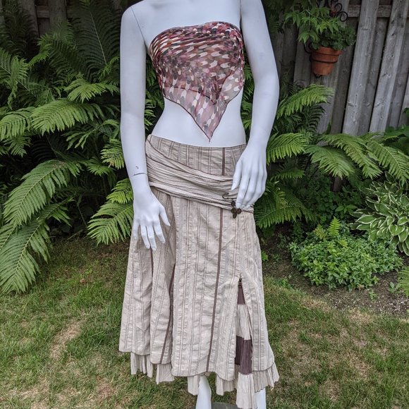 Unique Skirt and Bolero Set from France - Picture 2 of 6